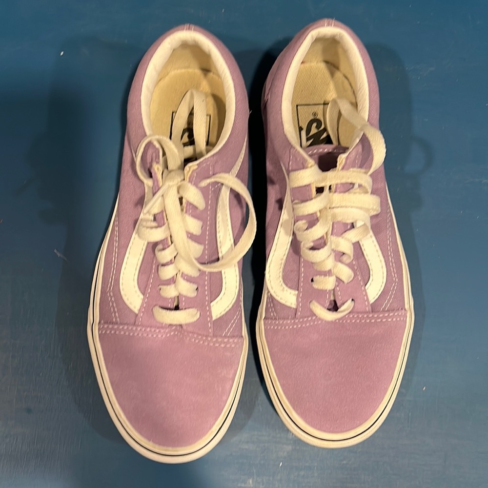 Light purple vans women’s 7